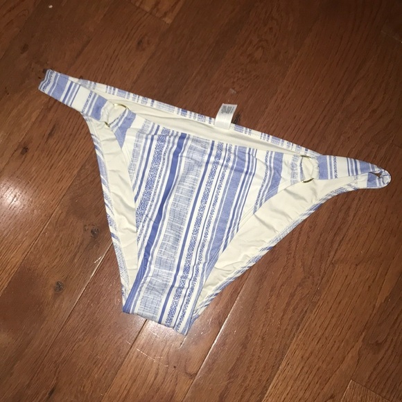 mae Other - NWOT XL swim bottoms